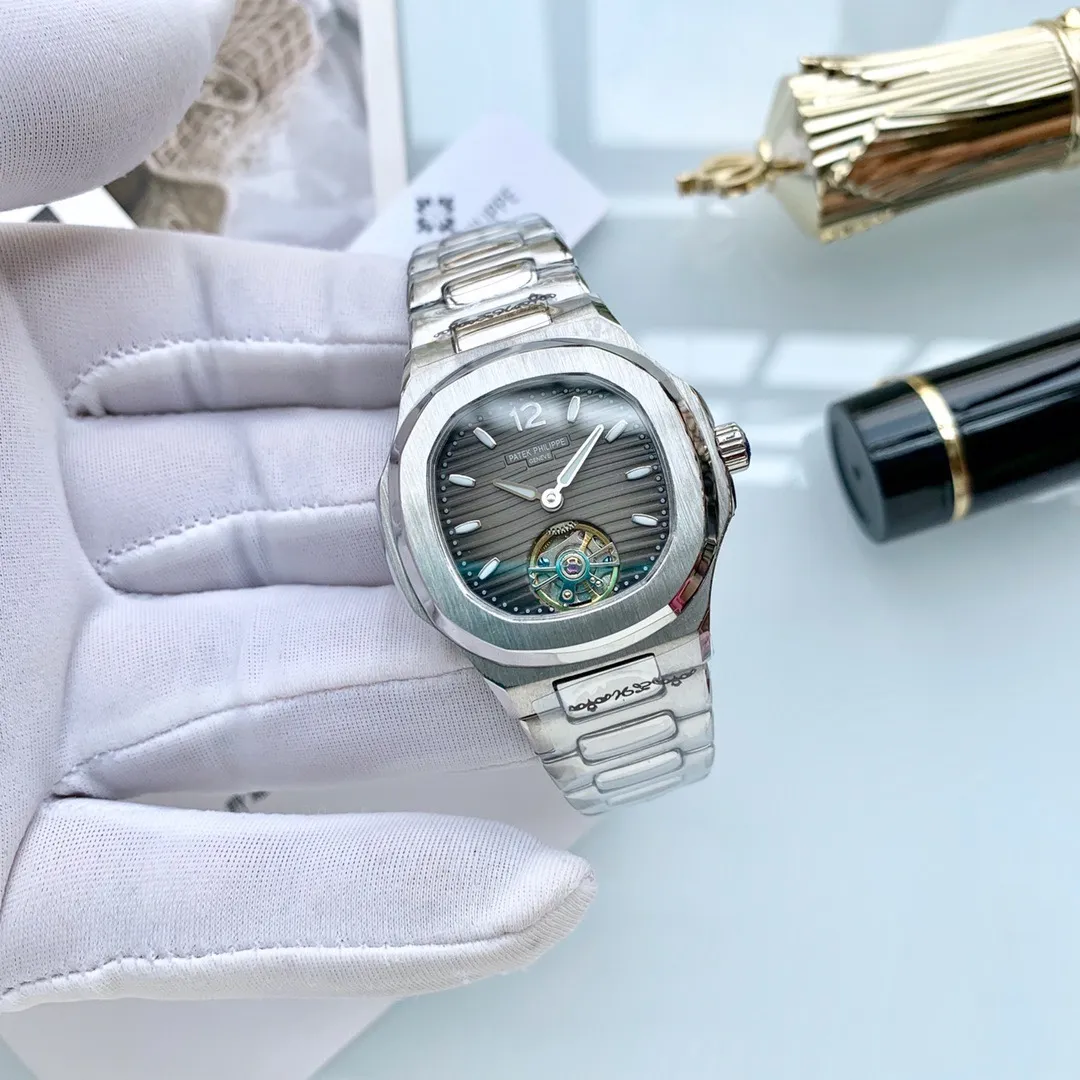 [Foreign trade import] 💰1380 Patek Philippe --🎉 (noble temperament, elegant and gorgeous) Zhuomei [Rose] [Rose] Type: boutique women's watch (exquisite) beautiful enough [Rose] Strap: 316 stainless steel strap (comfortable) [Rose] Movement: top mechanical movement (stable) [Rose] Material: mineral super mirror (wear-resistant) [Rose] Gorgeous boutique [Rose] Luxurious style [Rose] Noble temperament [Rose] Timeless elegance [Rose] Size: 35mm in diameter, 12mm thick, elegantly launched! Welcome to reprint! [Rose]